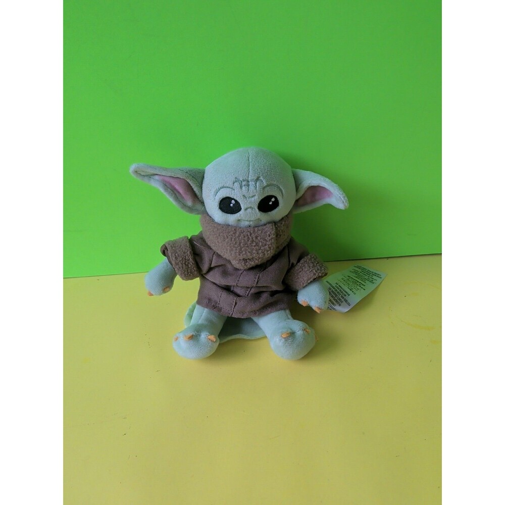 Disney Parks Star Wars Baby Yoda The Child GROGU Magetic Shoulder Pal Plush 6"